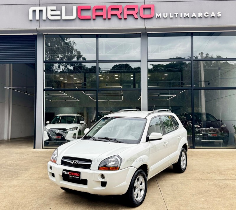 tucson 2.0 mpfi gls 16v 143cv 2wd flex 4p automatico 2016 lajeado