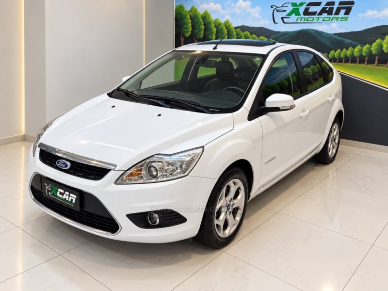 focus 2.0 titanium hatch 16v flex 4p automatico 2013 bento goncalves