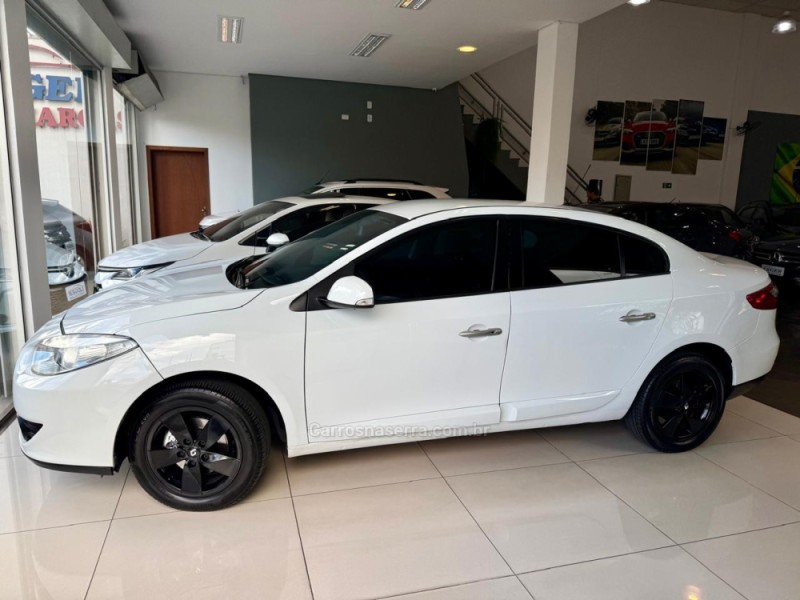 fluence 2.0 dynamique 16v flex 4p automatico 2014 sao leopoldo