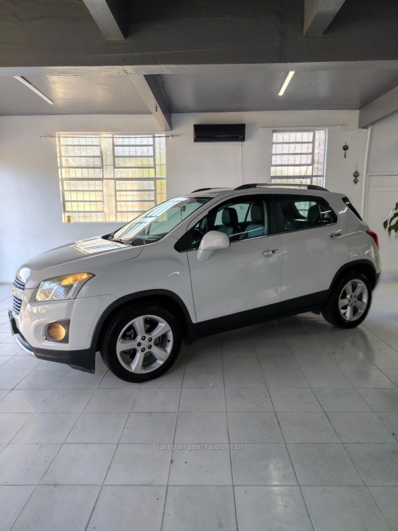 tracker 1.8 mpfi ltz 4x2 16v flex 4p automatico 2015 bento goncalves