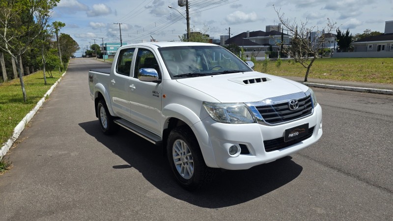 hilux 3.0 sr 4x4 cd 16v turbo intercooler diesel 4p manual 2013 bento goncalves