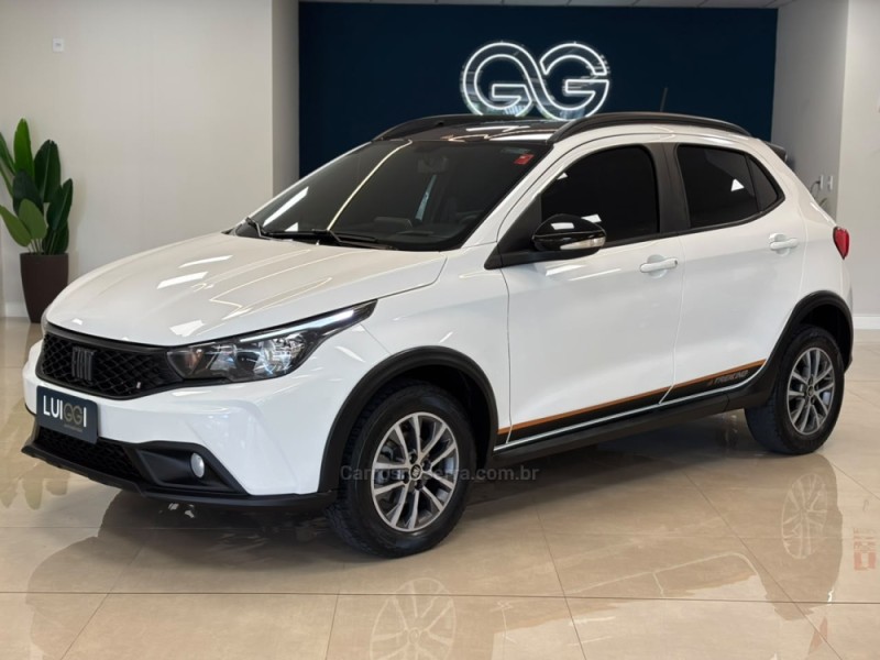 argo 1.3 8v trekking flex 4p automatico 2023 carlos barbosa