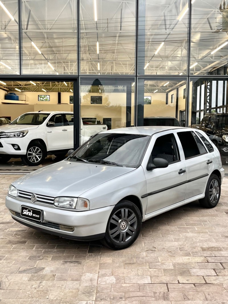 GOL 1.8 CL 8V GASOLINA 2P MANUAL