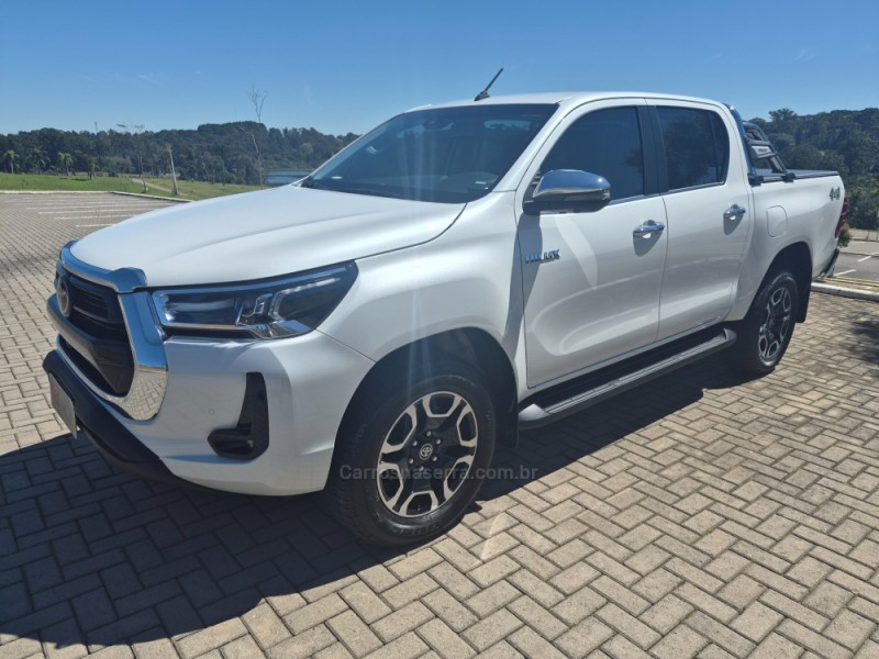 hilux 2.8 srx 4x4 cd 16v diesel 4p automatico 2024 caxias do sul