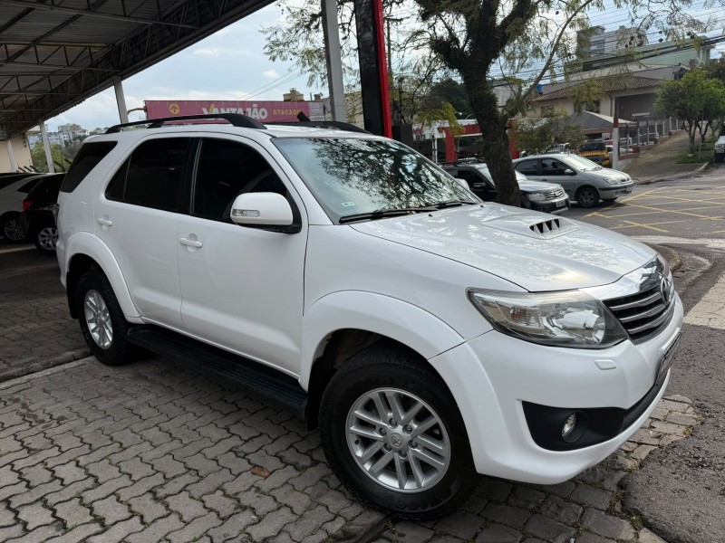 hilux sw4 3.0 srv 4x4 16v turbo intercooler diesel 4p automatico 2012 caxias do sul