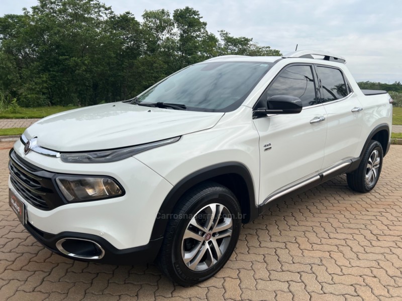 toro 2.0 16v turbo diesel volcano 4wd automatico 2018 dois irmaos