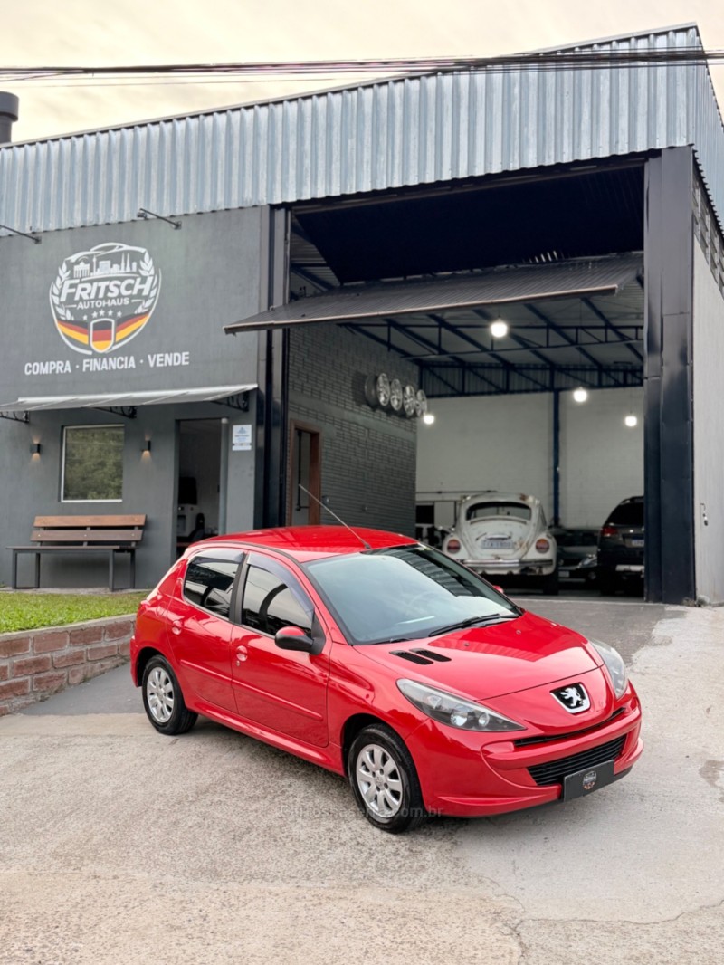 207 1.4 active 8v flex 4p manual 2015 nova petropolis