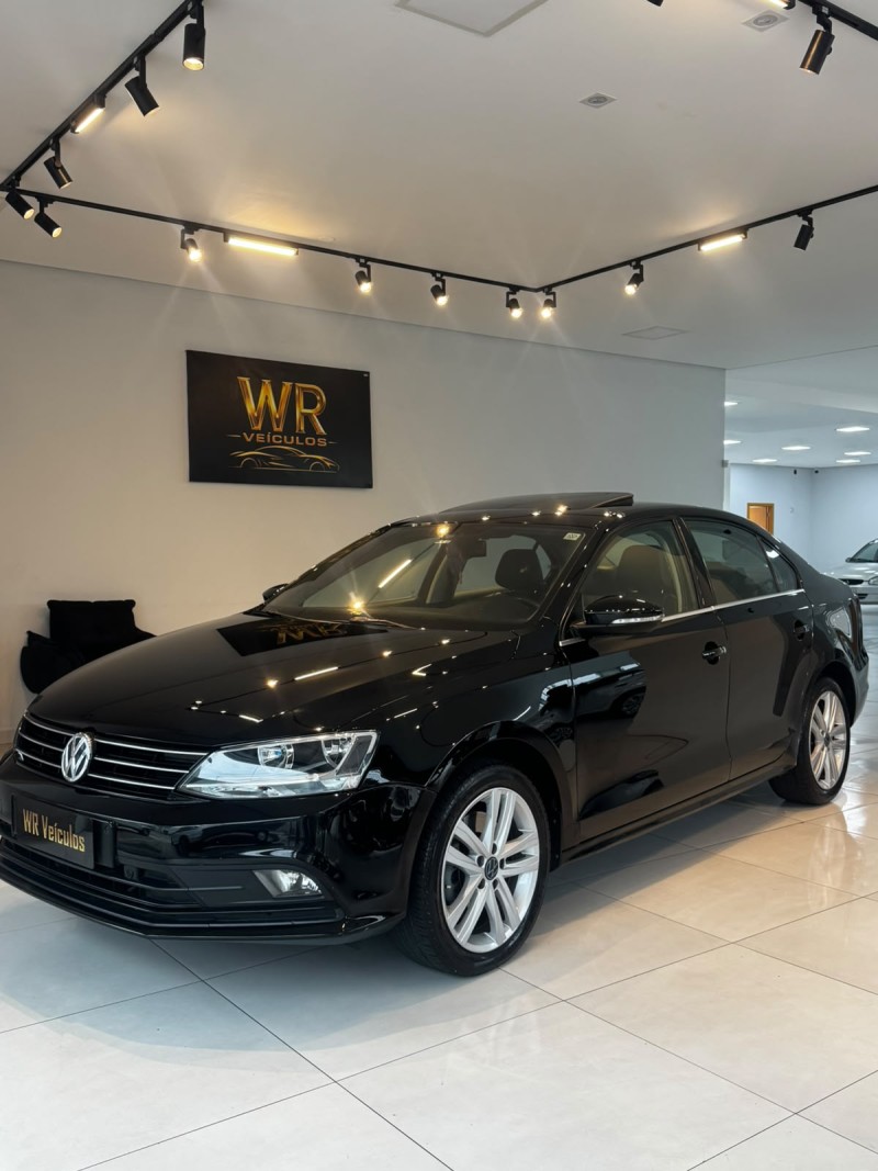 jetta 2.0 tsi highline 211cv gasolina 4p dsg 2016 bento goncalves