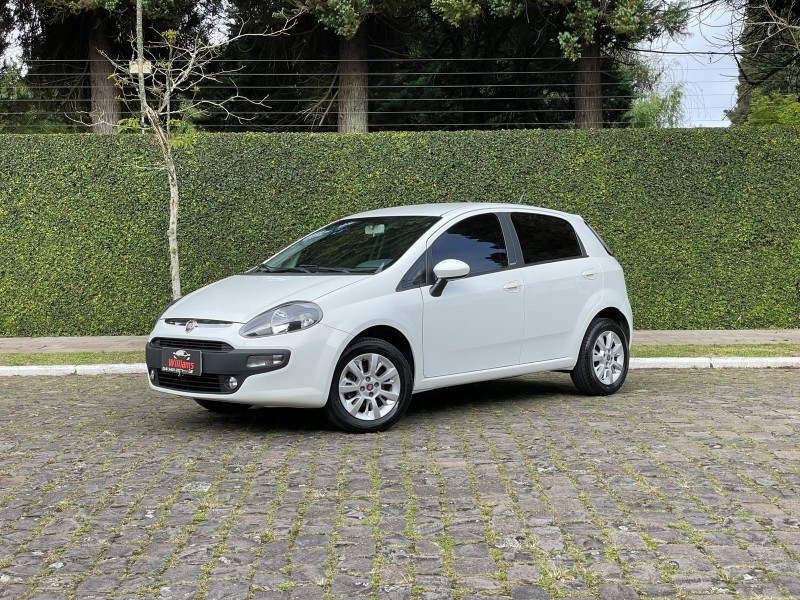 PUNTO 1.4 ATTRACTIVE 8V FLEX 4P MANUAL