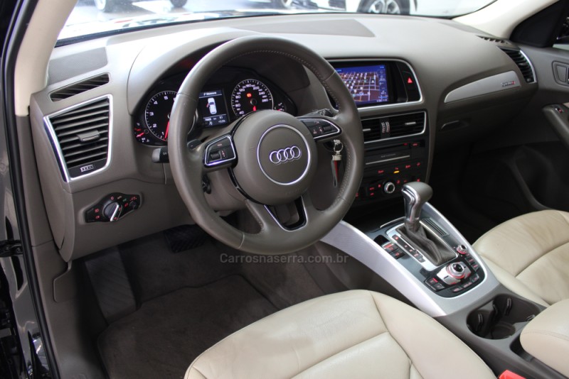 Q5 2.0 TFSI AMBIENTE 16V 225CV GASOLINA 4P AUTOMÁTICO - 2016 - CAXIAS DO SUL