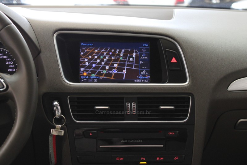 Q5 2.0 TFSI AMBIENTE 16V 225CV GASOLINA 4P AUTOMÁTICO - 2016 - CAXIAS DO SUL