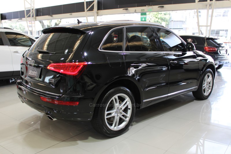 Q5 2.0 TFSI AMBIENTE 16V 225CV GASOLINA 4P AUTOMÁTICO - 2016 - CAXIAS DO SUL