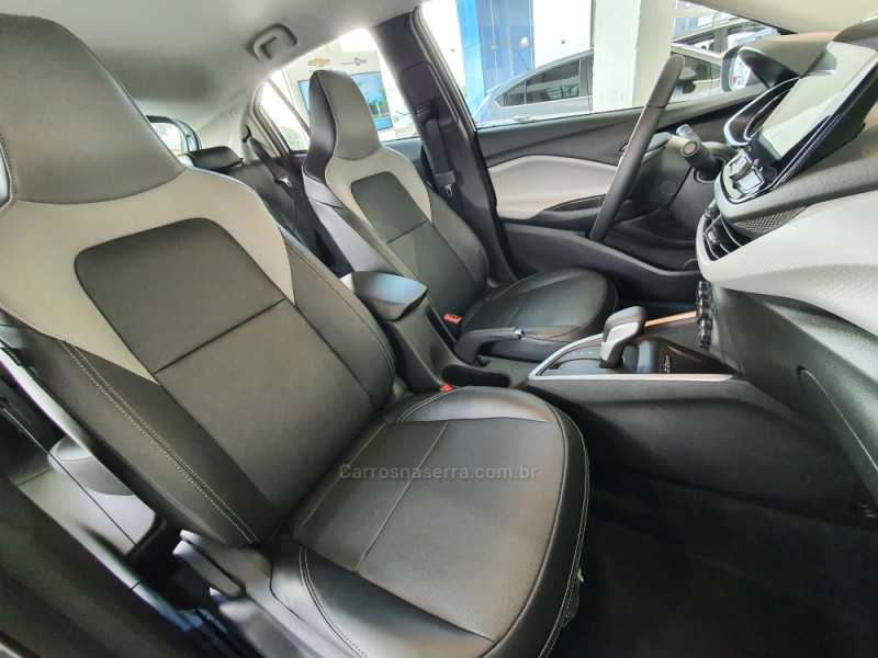 ONIX 1.0 PREMIER 8V TURBO FLEX 4P AUTOMÁTICO - 2023 - BENTO GONçALVES
