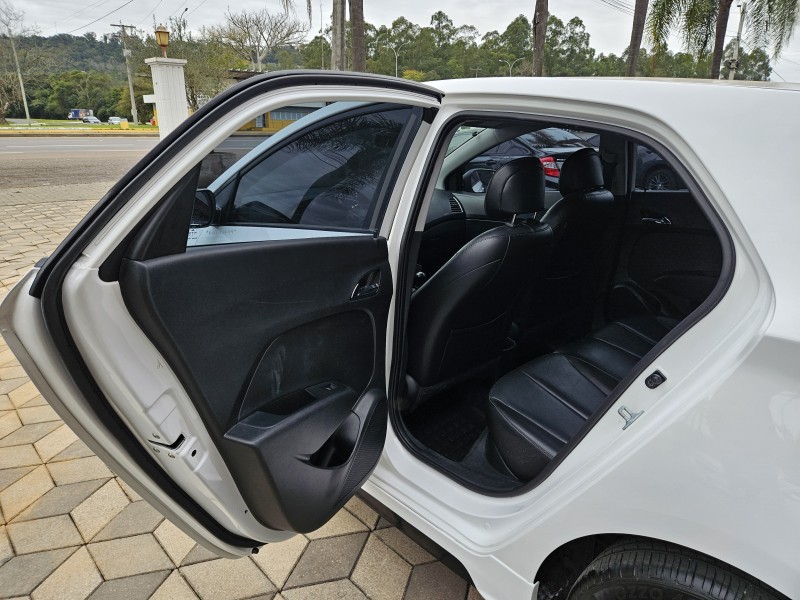 HB20 1.0 SPICY 12V FLEX 4P MANUAL - 2015 - BOM PRINCíPIO