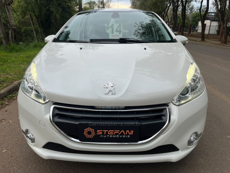 208 1.6 GRIFFE 16V FLEX 4P AUTOMÁTICO - 2014 - FELIZ