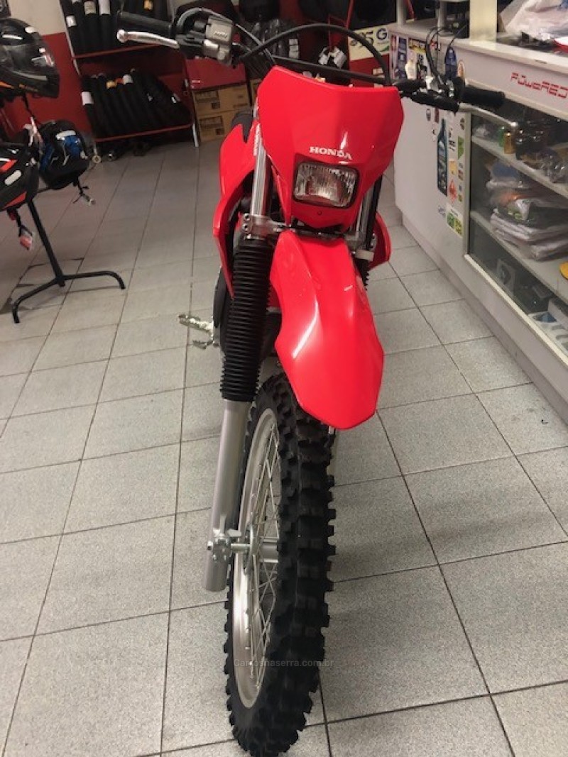 CRF 250F  - 2024 - GARIBALDI