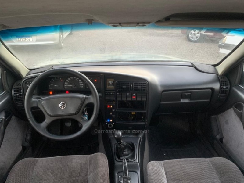 OMEGA 2.2 MPFI GLS 8V GASOLINA 4P MANUAL - 1993 - CAXIAS DO SUL