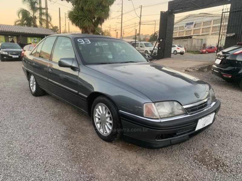 OMEGA 2.2 MPFI GLS 8V GASOLINA 4P MANUAL - 1993 - CAXIAS DO SUL