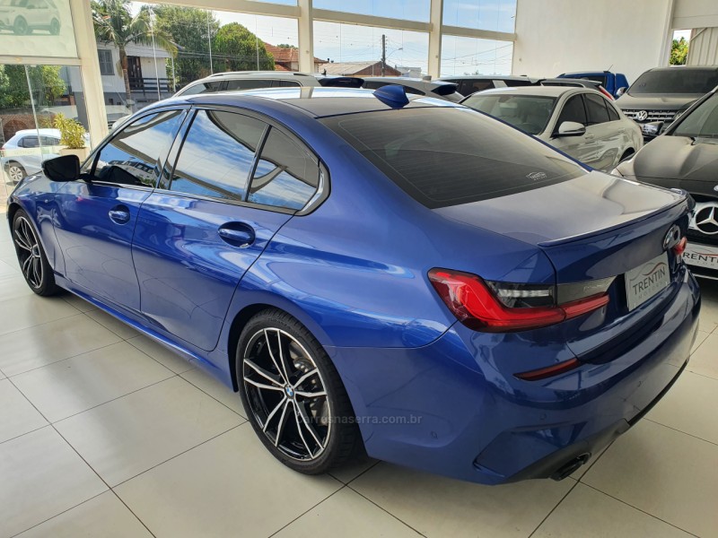 330I 2.0 SPORT 16V TURBO GASOLINA 4P AUTOMÁTICO - 2019 - ERECHIM