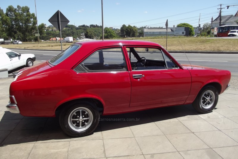 POLARA 1.8 GL 8V GASOLINA 2P MANUAL - 1977 - FARROUPILHA