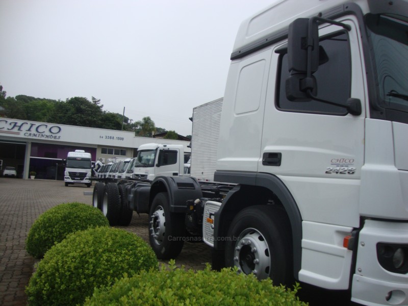 ATEGO 2426  - 2014 - GARIBALDI
