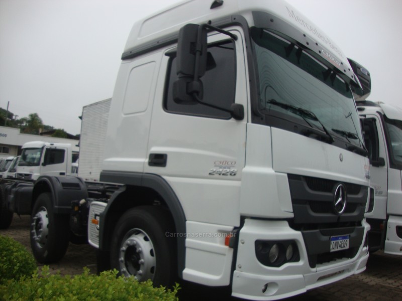 atego 2426  2014 garibaldi