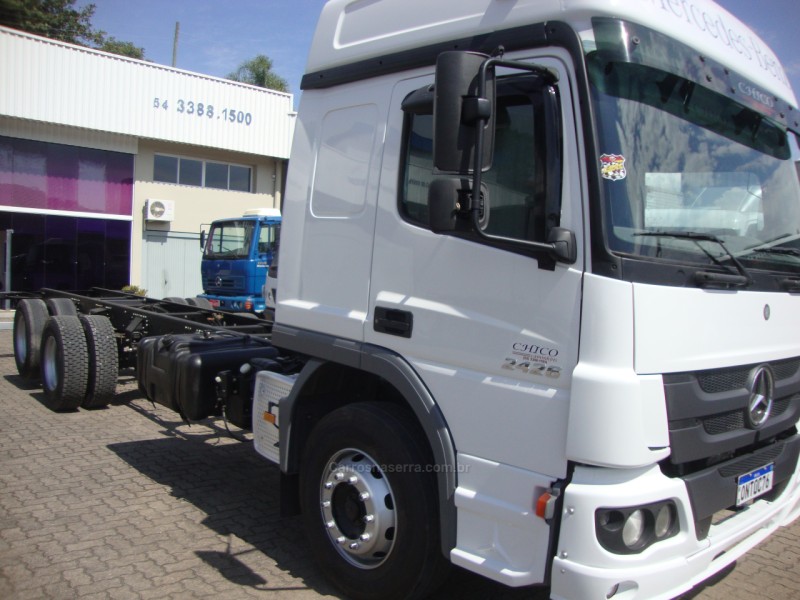 ATEGO 2426  - 2014 - GARIBALDI