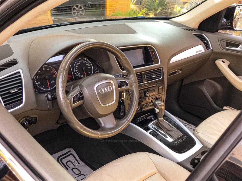 Q5 2.0 TFSI AMBITION S TRONIC 16V GASOLINA 4P AUTOMÁTICO - 2011 - CANELA