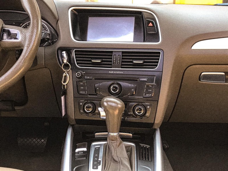 Q5 2.0 TFSI AMBITION S TRONIC 16V GASOLINA 4P AUTOMÁTICO - 2011 - CANELA