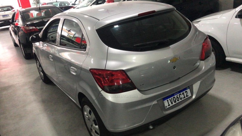 ONIX 1.4 MPFI LT 8V FLEX 4P MANUAL - 2015 - GARIBALDI