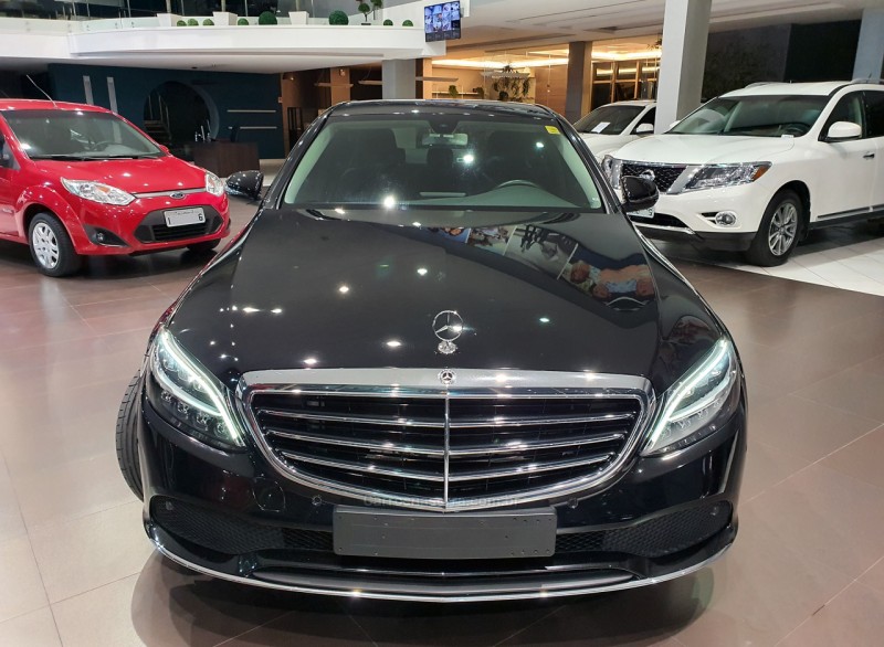 C 180 1.6 CGI EXCLUSIVE 16V TURBO GASOLINA 4P AUTOMÁTICO - 2019 - FARROUPILHA
