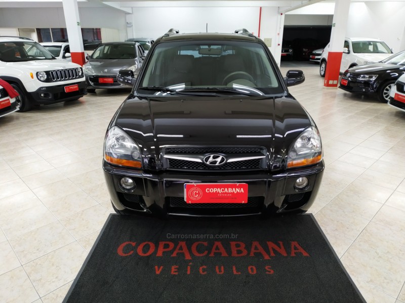 tucson 2.0 mpfi gls 16v 143cv 2wd flex 4p automatico 2014 caxias do sul