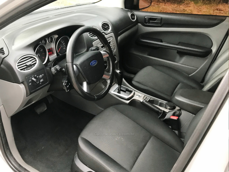 FOCUS 2.0 GLX SEDAN 16V FLEX 4P AUTOMÁTICO - 2013 - NOVA BASSANO