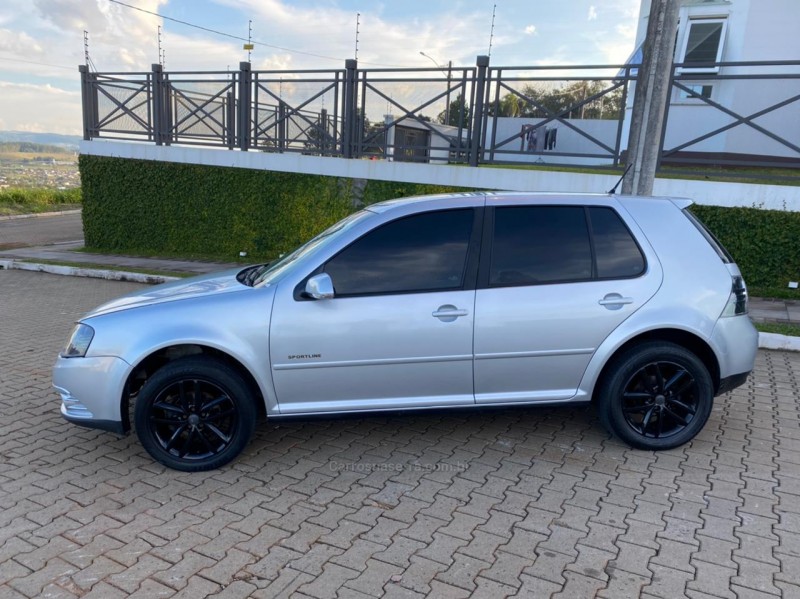 GOLF 1.6 MSI COMFORTLINE 16V TOTAL FLEX 4P MANUAL - 2011 - PAROBé