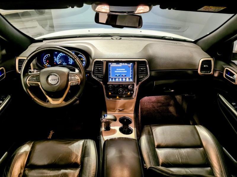 GRAND CHEROKEE 3.6 LAREDO 4X4 V6 24V GASOLINA 4P AUTOMÁTICO - 2014 - BENTO GONçALVES