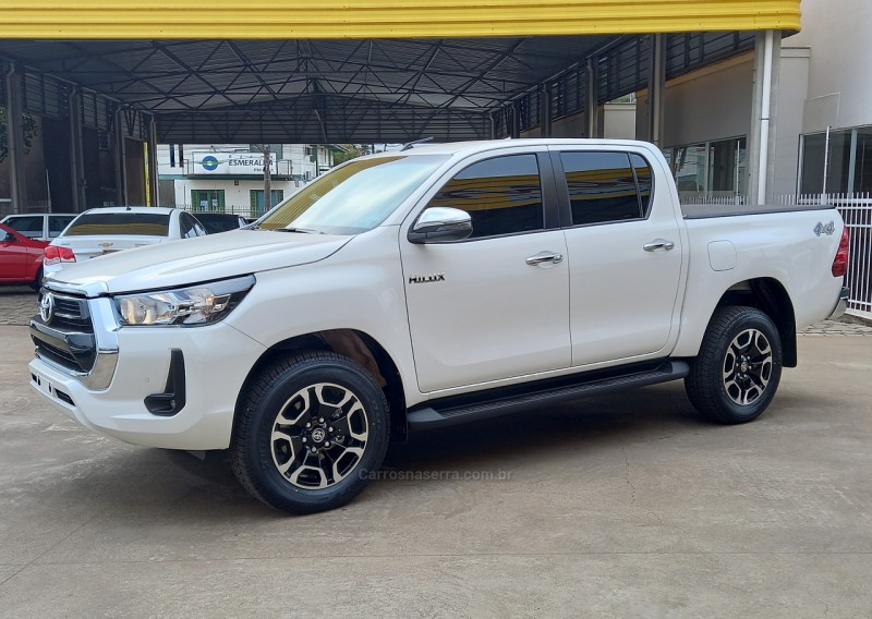 HILUX 2.8 SRV 4X4 CD 16V DIESEL 4P AUTOMÁTICO