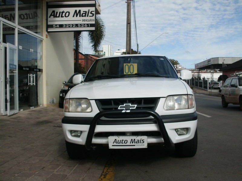 S10 2.5 STD 4X4 CD 8V TURBO DIESEL 4P MANUAL - 2000 - FLORES DA CUNHA
