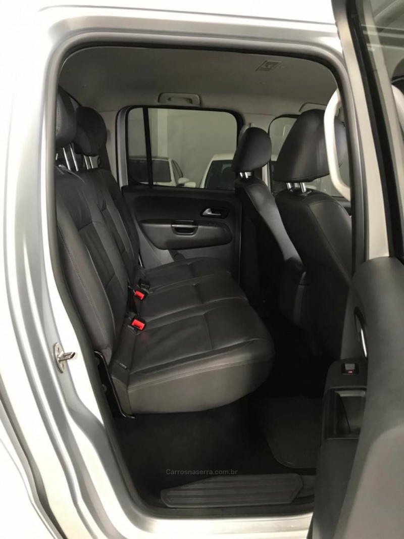 AMAROK 2.0 HIGHLINE 4X4 CD 16V TURBO INTERCOOLER DIESEL 4P AUTOMÁTICO - 2015 - PASSO FUNDO