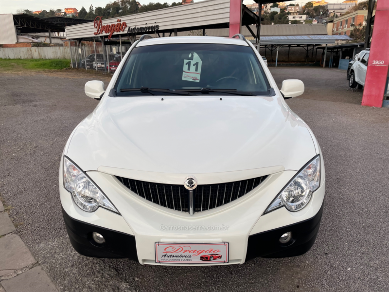 ACTYON 2.3 GLX 4X2 16V 150CV GASOLINA 4P AUTOMÁTICO - 2011 - CAXIAS DO SUL