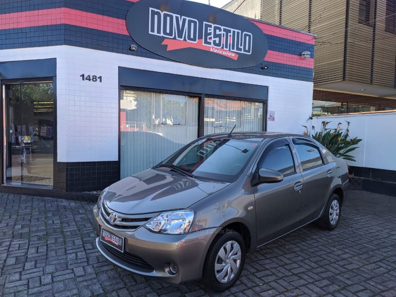 etios 1.5 x sedan 16v flex 4p manual 2017 caxias do sul