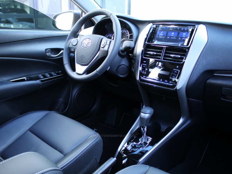 YARIS 1.5 XLS CONNECT 16V FLEX 4P AUTOMÁTICO - 2023 - FLORES DA CUNHA