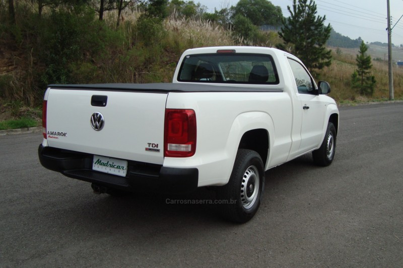 AMAROK 2.0 S 4X4 CS 16V TURBO INTERCOOLER DIESEL 2P MANUAL - 2019 - FLORES DA CUNHA