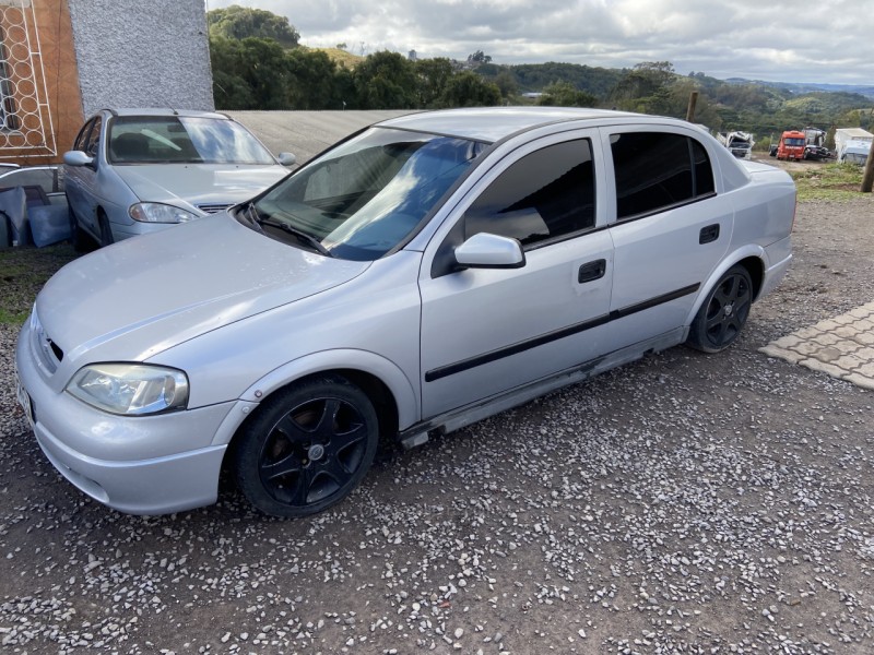 ASTRA 2.0 MPFI GLS 8V GASOLINA 4P MANUAL