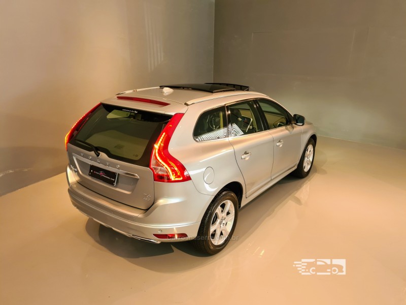 XC60 3.0 T6 TOP AWD TURBO GASOLINA 4P AUTOMÁTICO - 2014 - BENTO GONçALVES