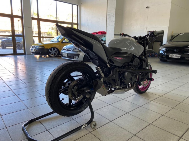 CB 600F HORNET - 2011 - CAXIAS DO SUL