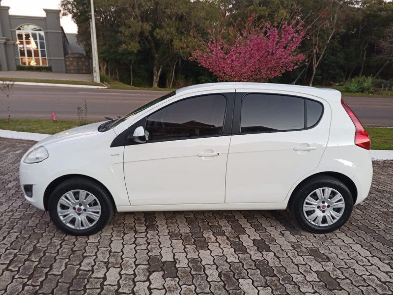 PALIO 1.6 MPI ESSENCE 16V FLEX 4P AUTOMATIZADO - 2013 - MORRO REUTER