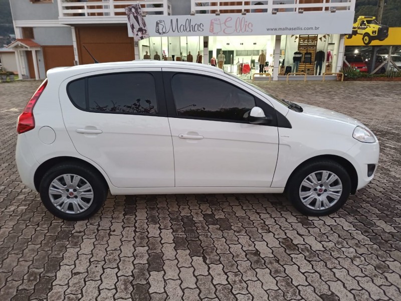 PALIO 1.6 MPI ESSENCE 16V FLEX 4P AUTOMATIZADO - 2013 - MORRO REUTER