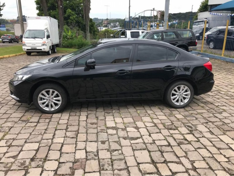 CIVIC 1.8 LXS 16V GASOLINA 4P AUTOMÁTICO - 2013 - FARROUPILHA