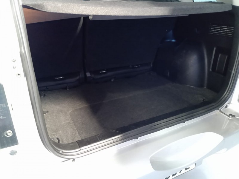 GRAND VITARA 2.0 4X2 16V GASOLINA 4P AUTOMÁTICO - 2015 - SãO SEBASTIãO DO CAí
