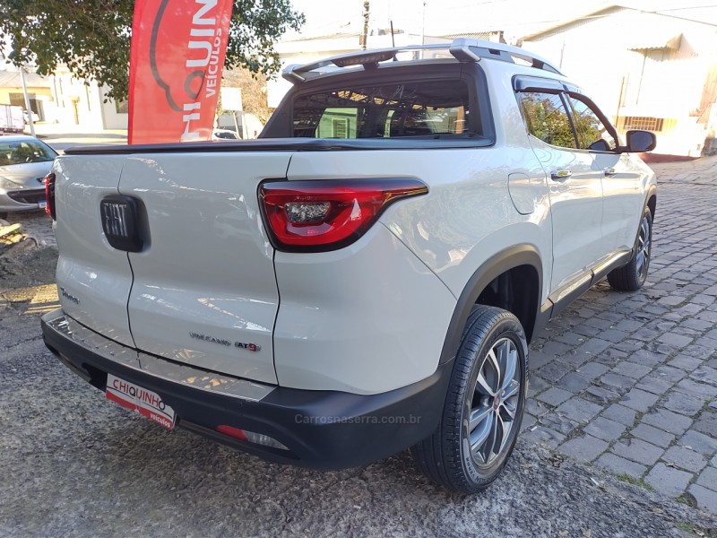 TORO 2.0 16V TURBO DIESEL VOLCANO 4WD AUTOMÁTICO - 2020 - CAXIAS DO SUL